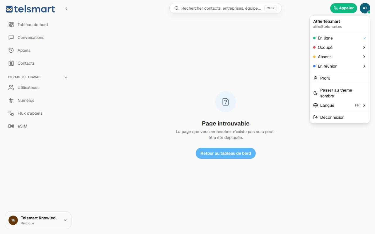 Le menu du compte avec les options de statut, ouvert via votre avatar en haut à droite.